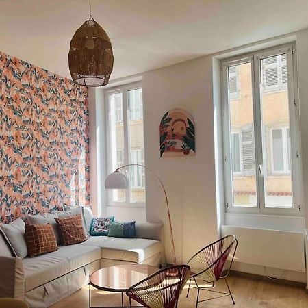 Pleasant 3-Bedroom Flat In The Center Of Marsiglia Esterno foto