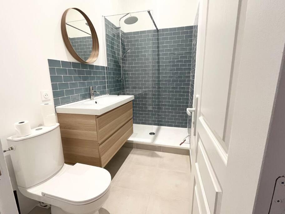 Pleasant 3-Bedroom Flat In The Center Of Marsiglia Esterno foto