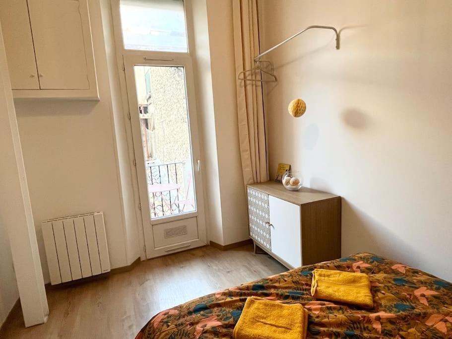 Pleasant 3-Bedroom Flat In The Center Of Marsiglia Esterno foto