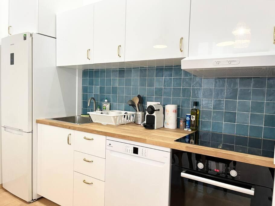 Pleasant 3-Bedroom Flat In The Center Of Marsiglia Esterno foto